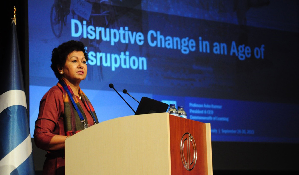 Image showing Prof Asha Kanwar delivering address