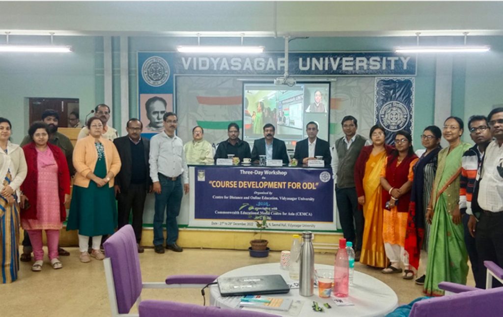 ODL Workshop participants posing for group photograph